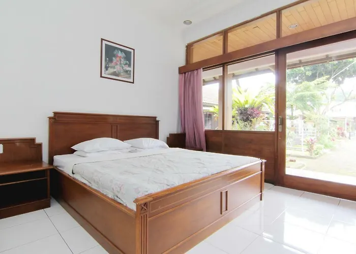 Villa Enggal Lembang